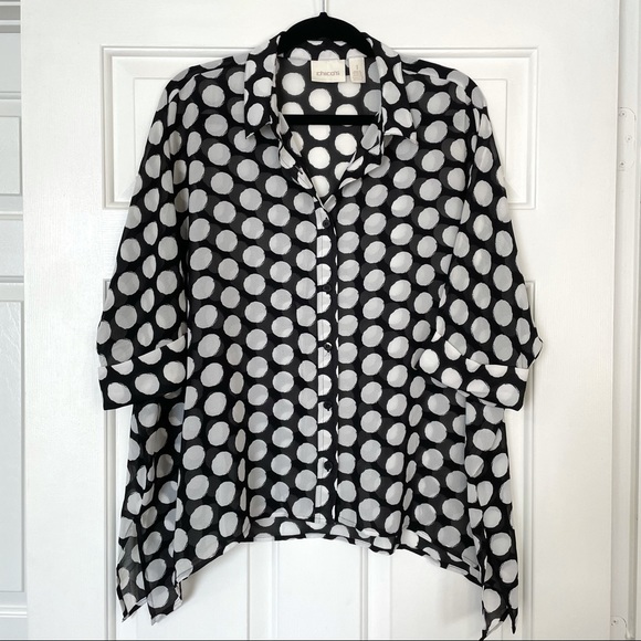 Chico’s Dotted Blouse - Picture 1 of 5